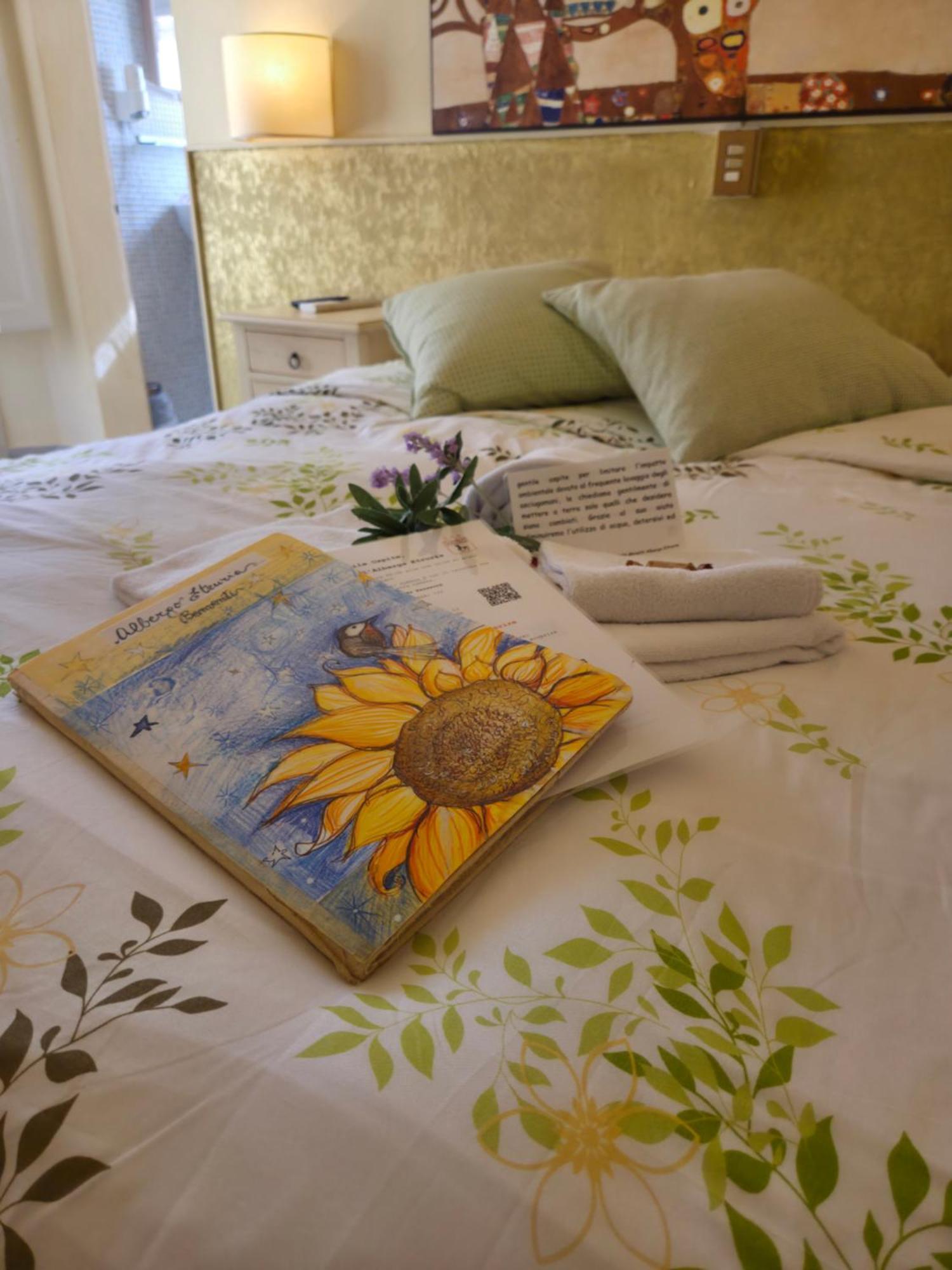 Albergo Etruria Volterra Exterior photo